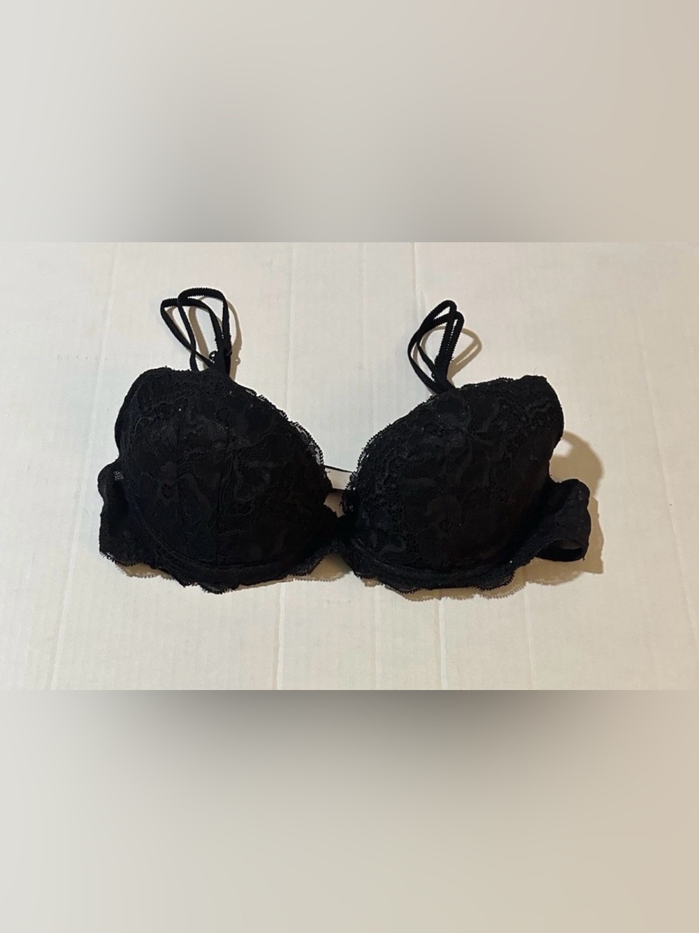 Victoria's Secret PINK Black Lace Lined Demi Bra 34B Lingerie